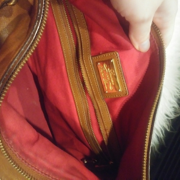 🔥Ralph Lauren good condition purse🔥(SOLD) - Picture 4 of 4